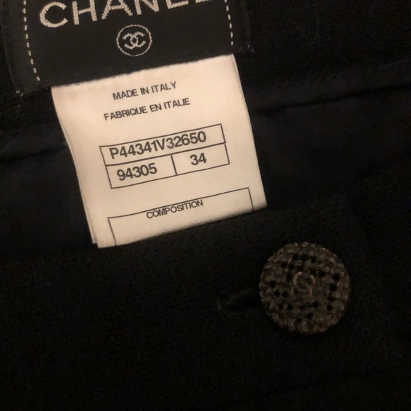 CHANEL classic black pencil skirt - authentic - Picture 2 of 2